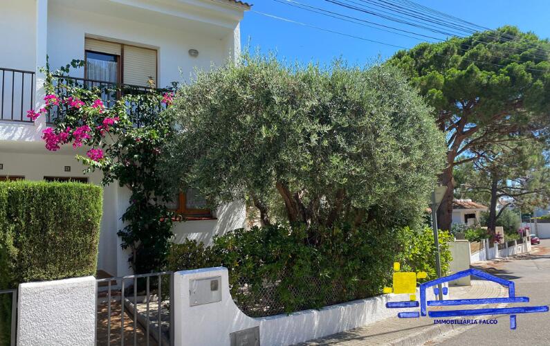 Maison -
                        Llançà -
                        3 chambres -
                        6 occupants